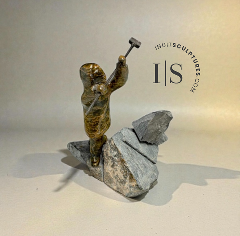 VINTAGE 7" Eskimo Carver at the Quarry by Late Kellipalik Qimirpik *Love of the Art*